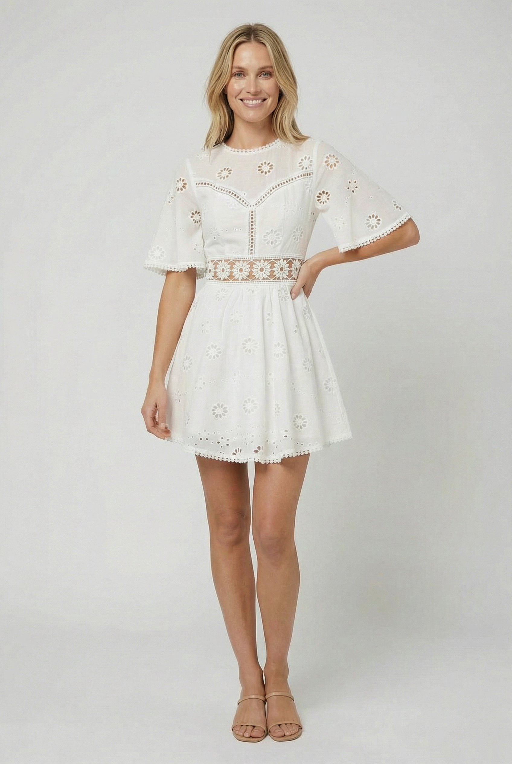 Mujer Mini Vestido Algodón Sin Espalda Bordado Floral Casual 0