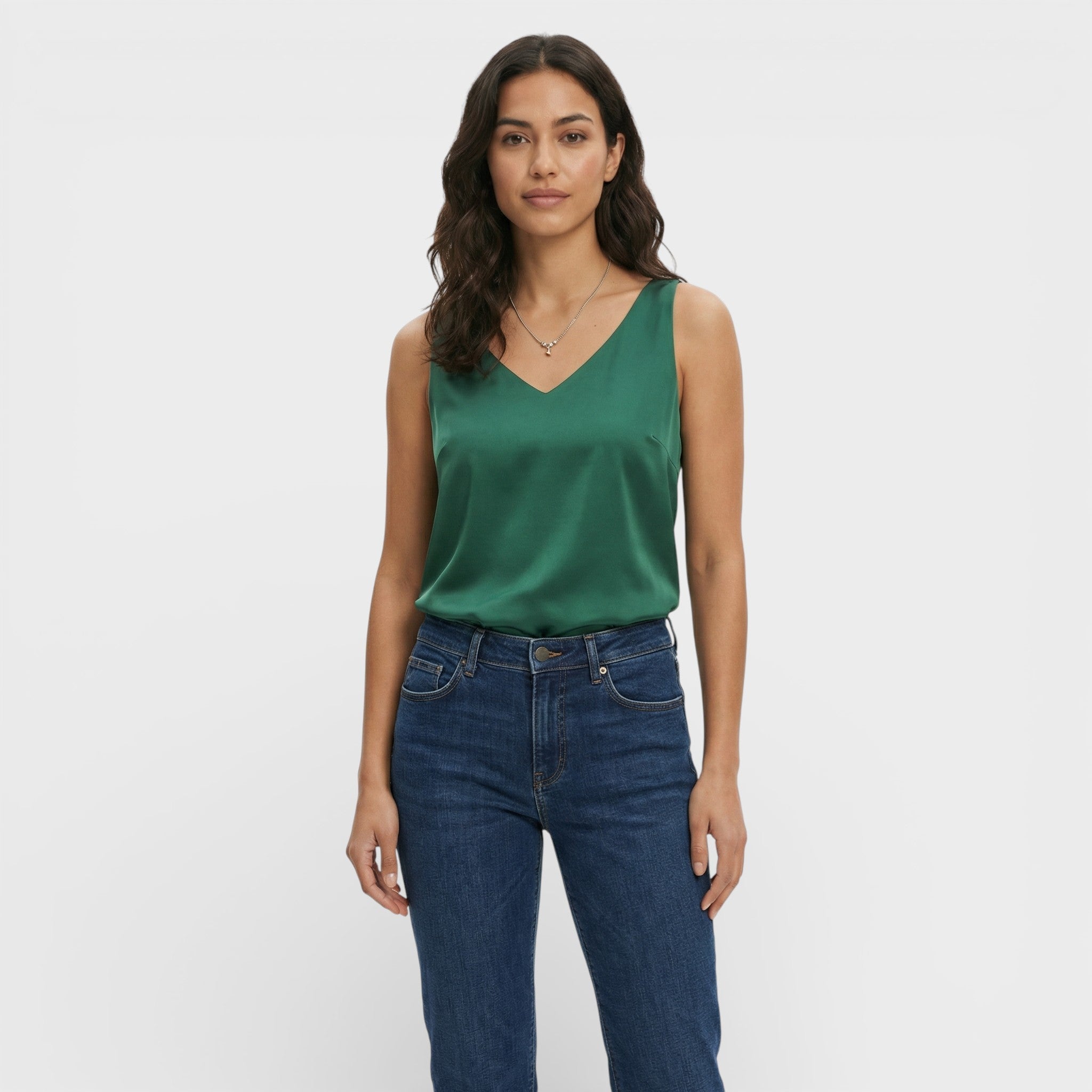 Top Mujer Camiseta Suave Escote en Pico Diseño Minimalista Casual 3