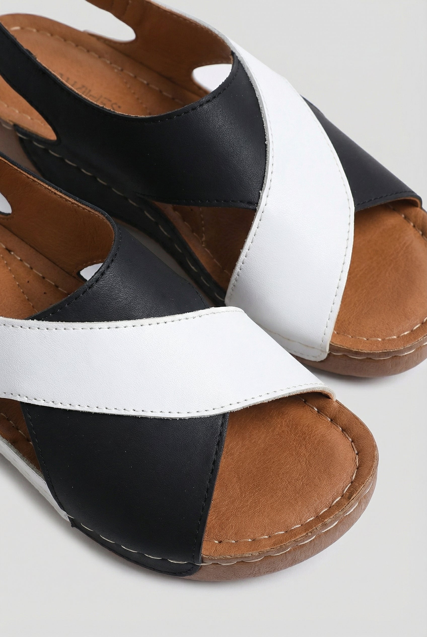 Sandalias Mujer Piel Vegana Punta Abierta Con Tira Ajustable Y Suela Absorbente 3