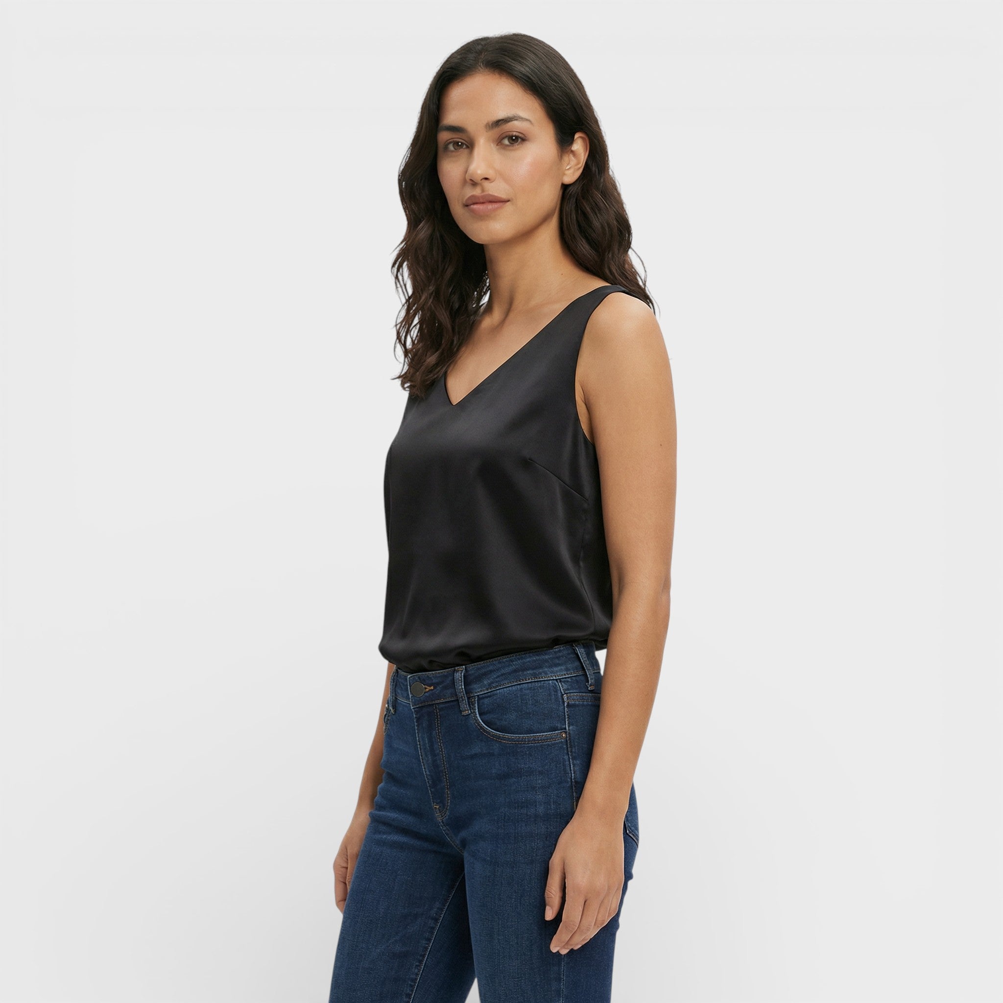 Top Mujer Camiseta Suave Escote en Pico Diseño Minimalista Casual 1