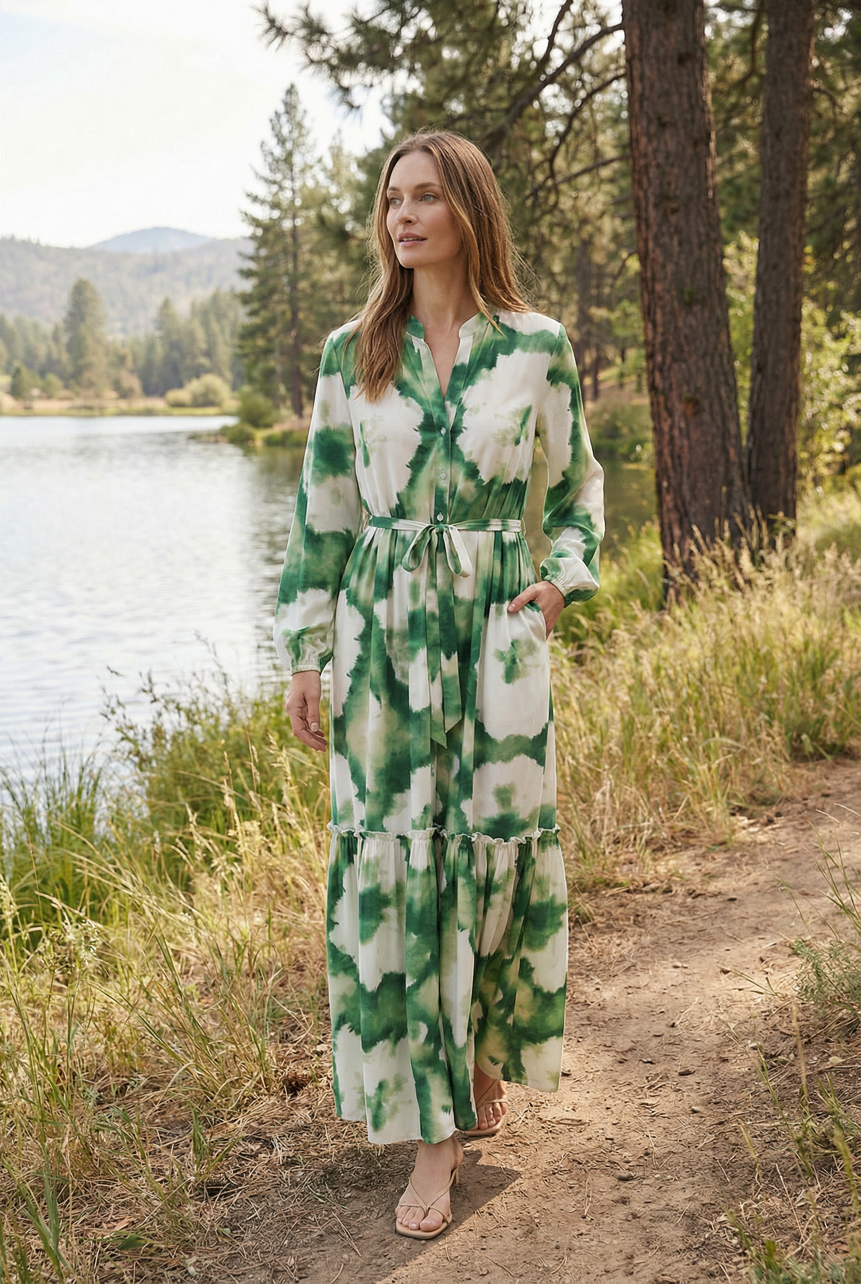 Vestido de Mujer Largo de Tela Ligera con Cuello en V y Estampado Verde Elegante 3